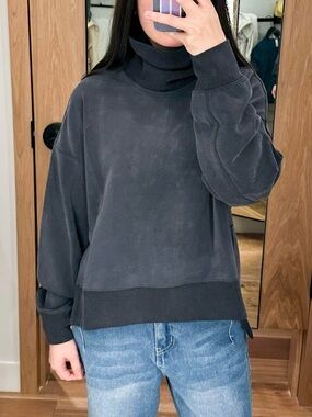 lululemon athletica Softstreme Turtleneck Pullover